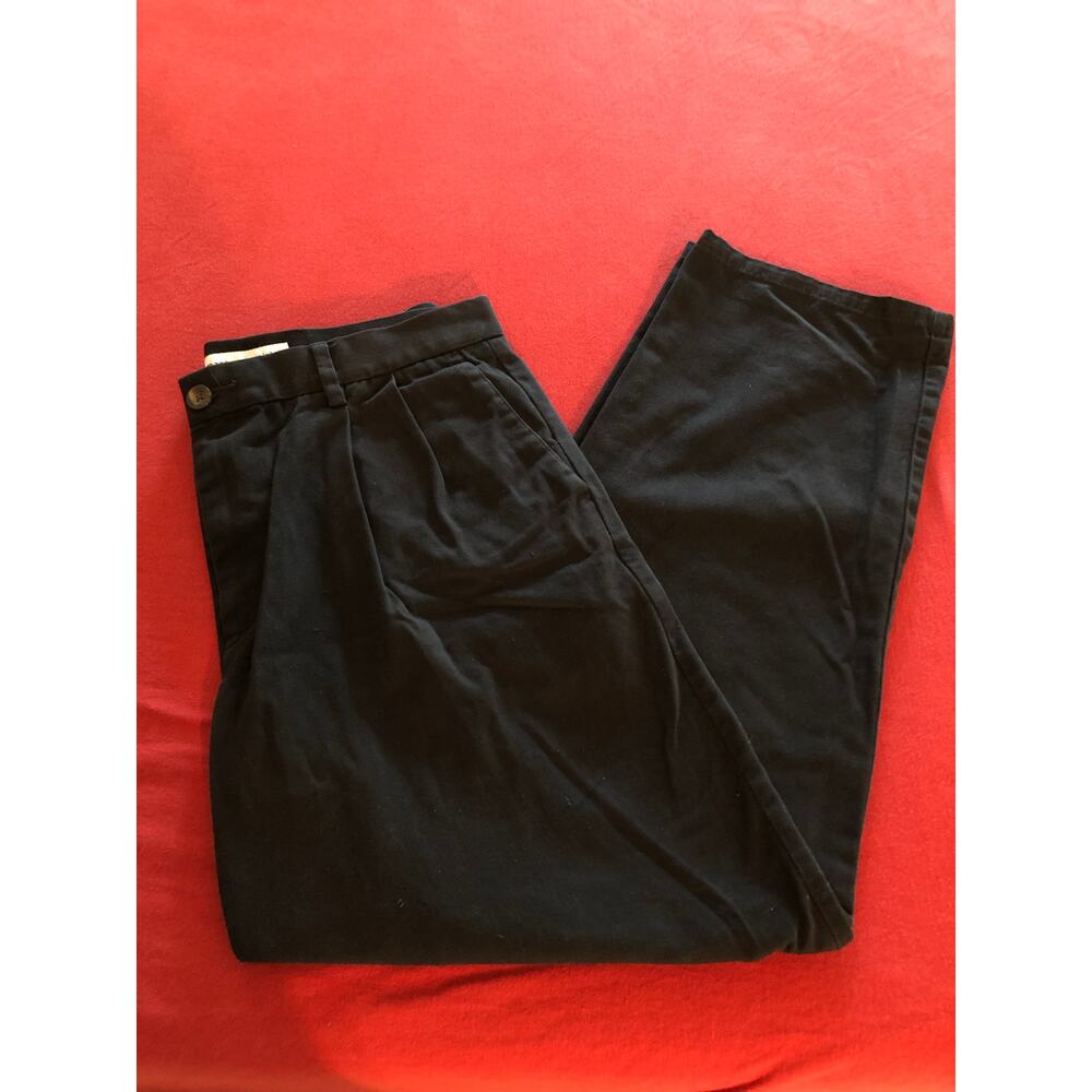 Amazon Essentials men’s black pants